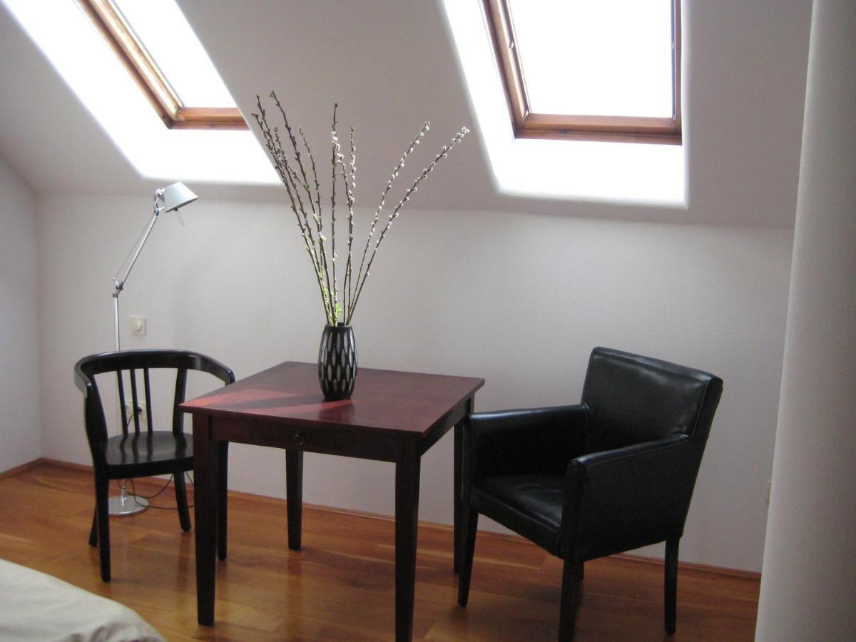 Apartment Medienhafen 46 Sqm Дюссельдорф Номер фото